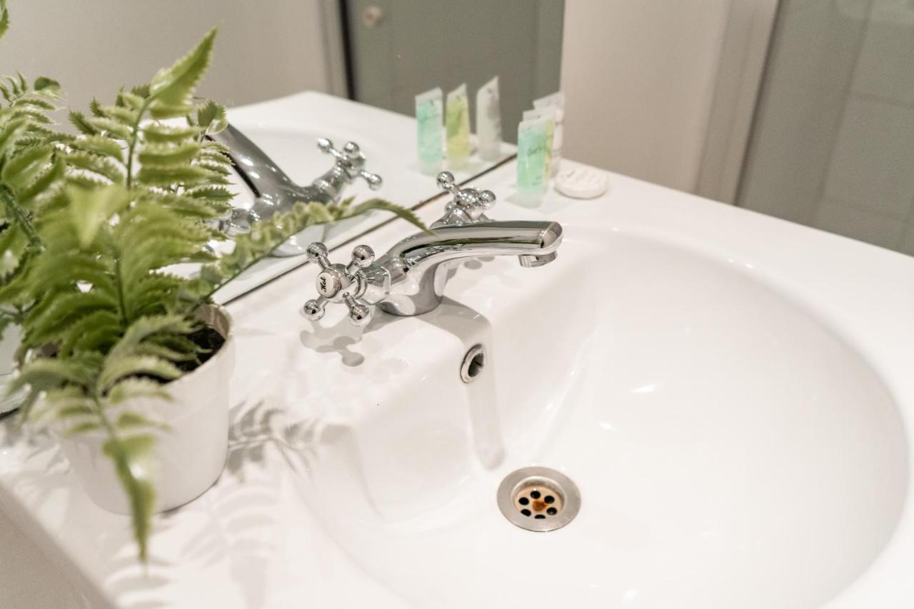 לונדון Livestay-Fabulous One Bed Apartments On Covent Garden מראה חיצוני תמונה