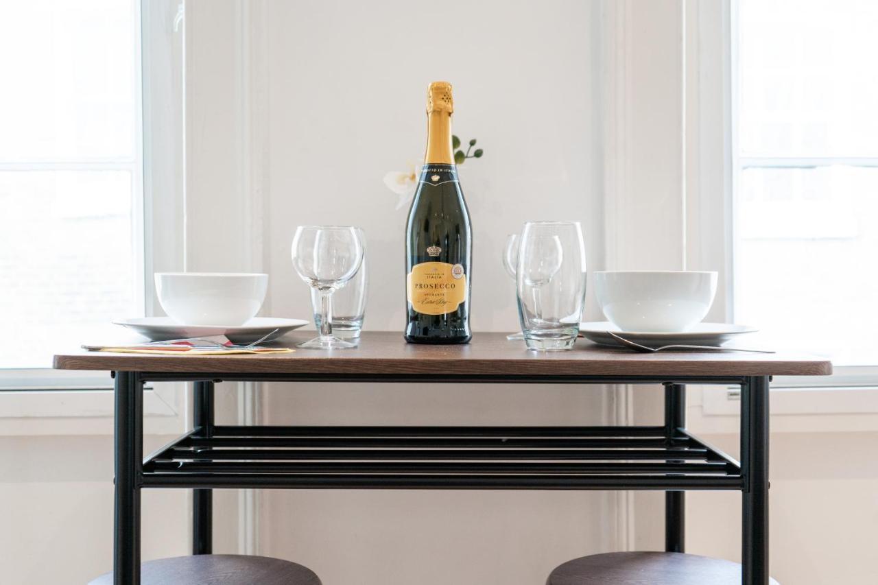 לונדון Livestay-Fabulous One Bed Apartments On Covent Garden מראה חיצוני תמונה