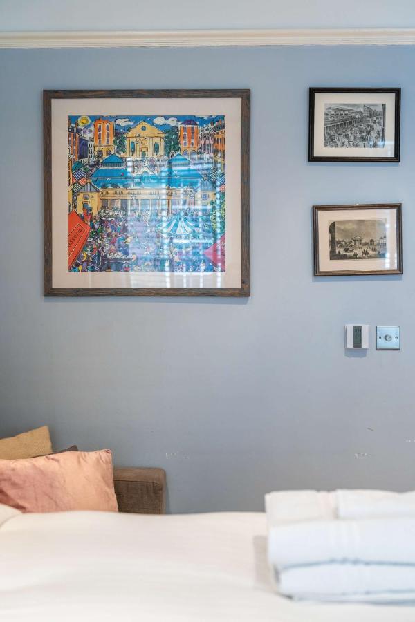 לונדון Livestay-Fabulous One Bed Apartments On Covent Garden מראה חיצוני תמונה